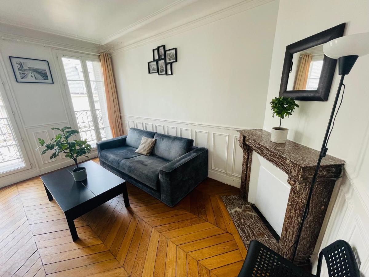 Appartement Tour Eiffel Volontaire *